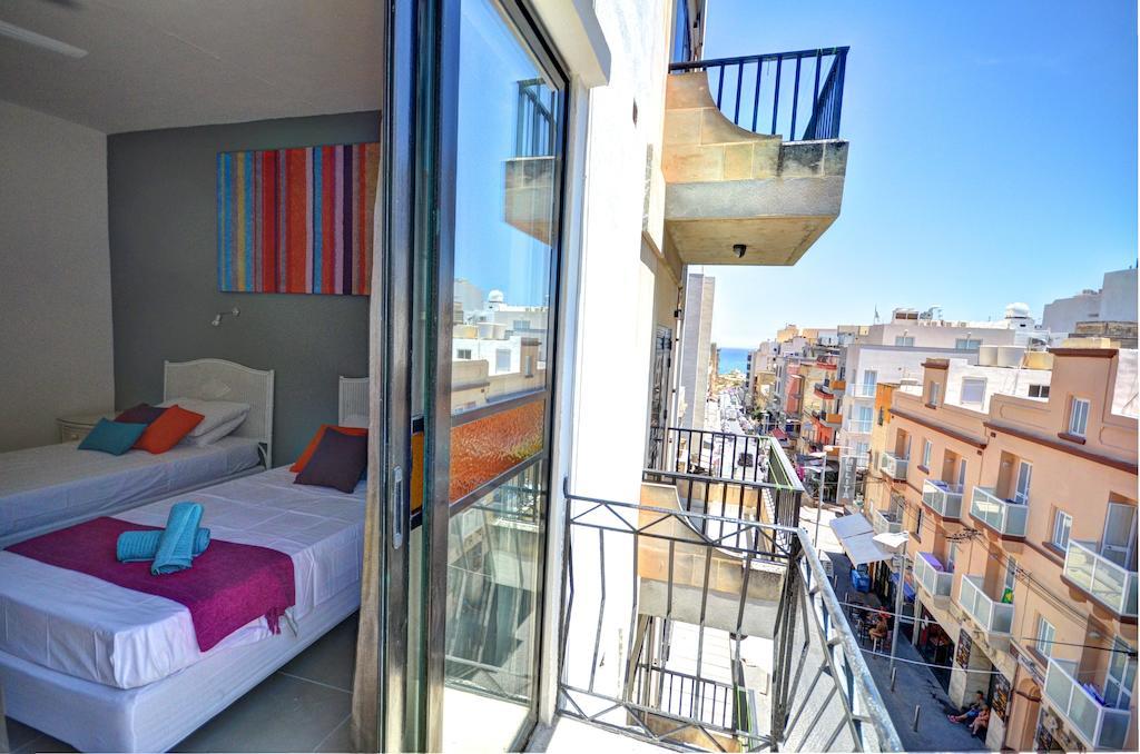 Metropole Budget Hostel Saint Julian's Room photo