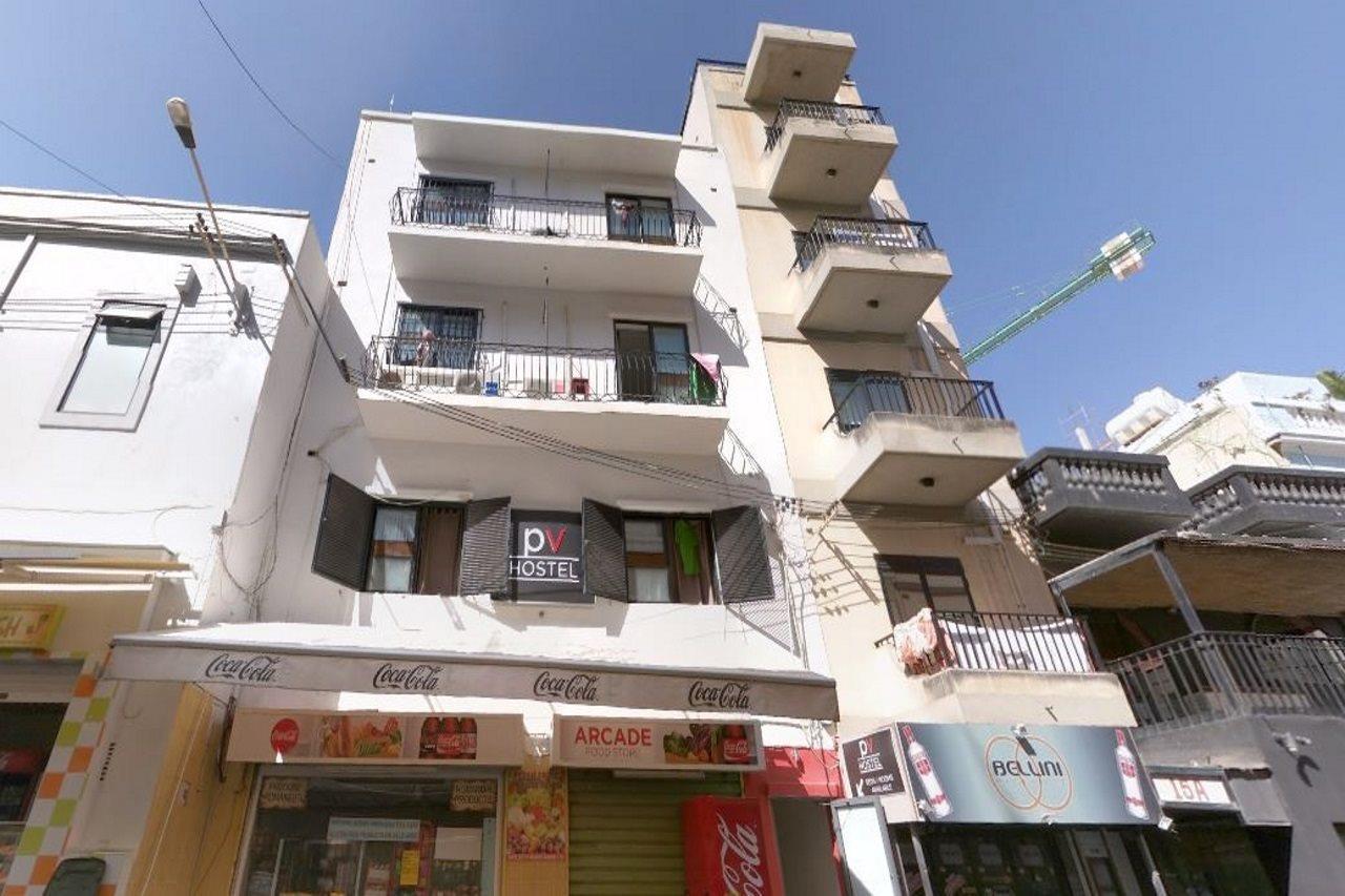 Metropole Budget Hostel Saint Julian's Exterior photo