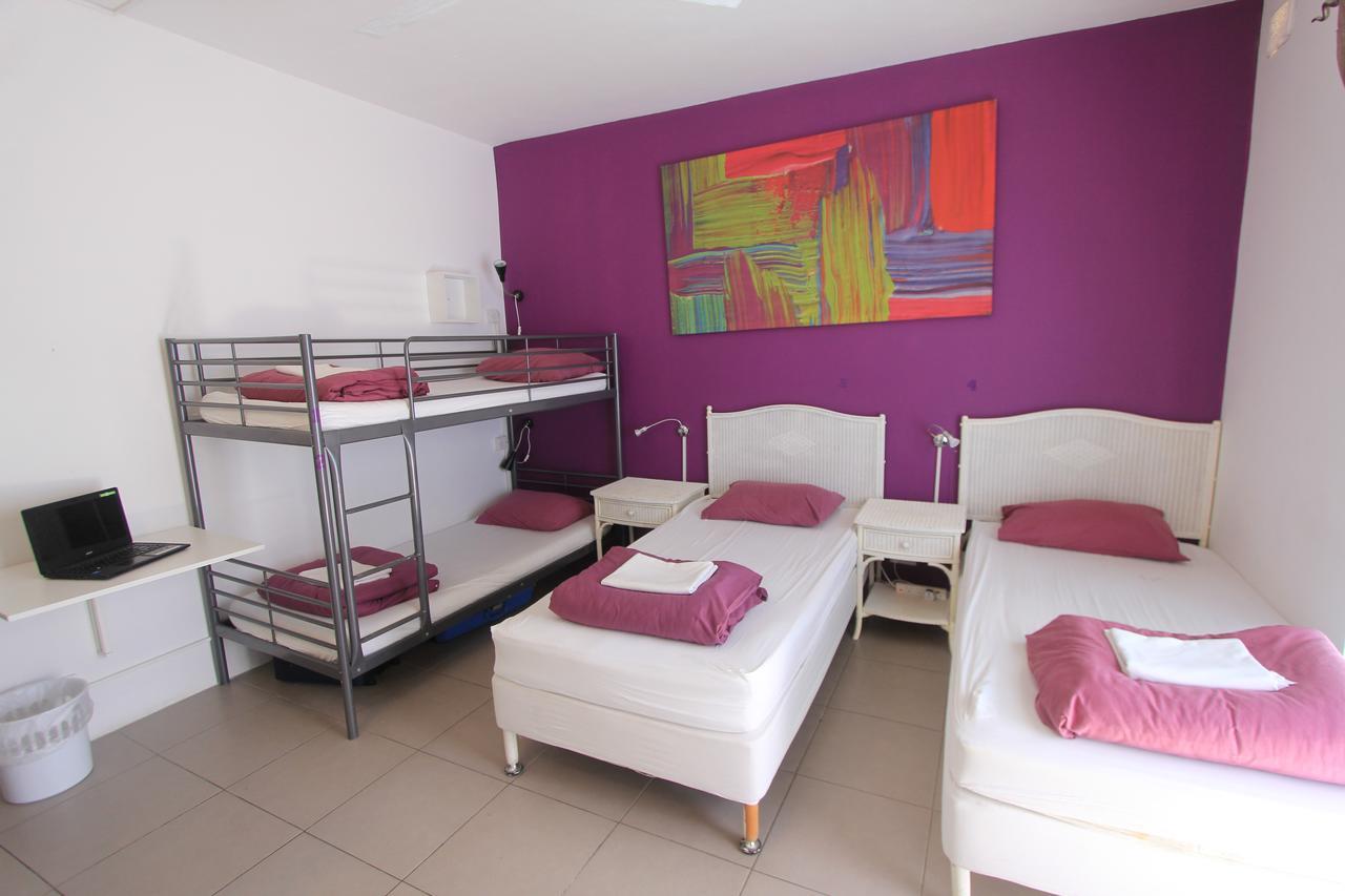 Metropole Budget Hostel Saint Julian's Exterior photo